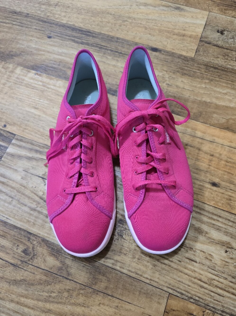 Reebok Women's Bright Pink Canvas Lace-Up Sneakers